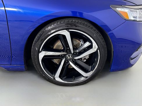 Used 2020 Honda Accord Sport image 32