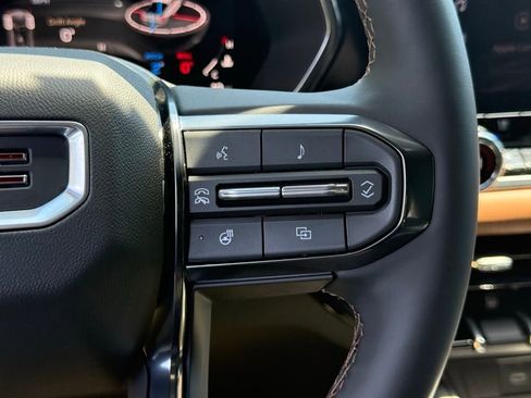 New 2026 GMC Canyon AT4 w/ AT4 Premium Package AWD/4WD image 25