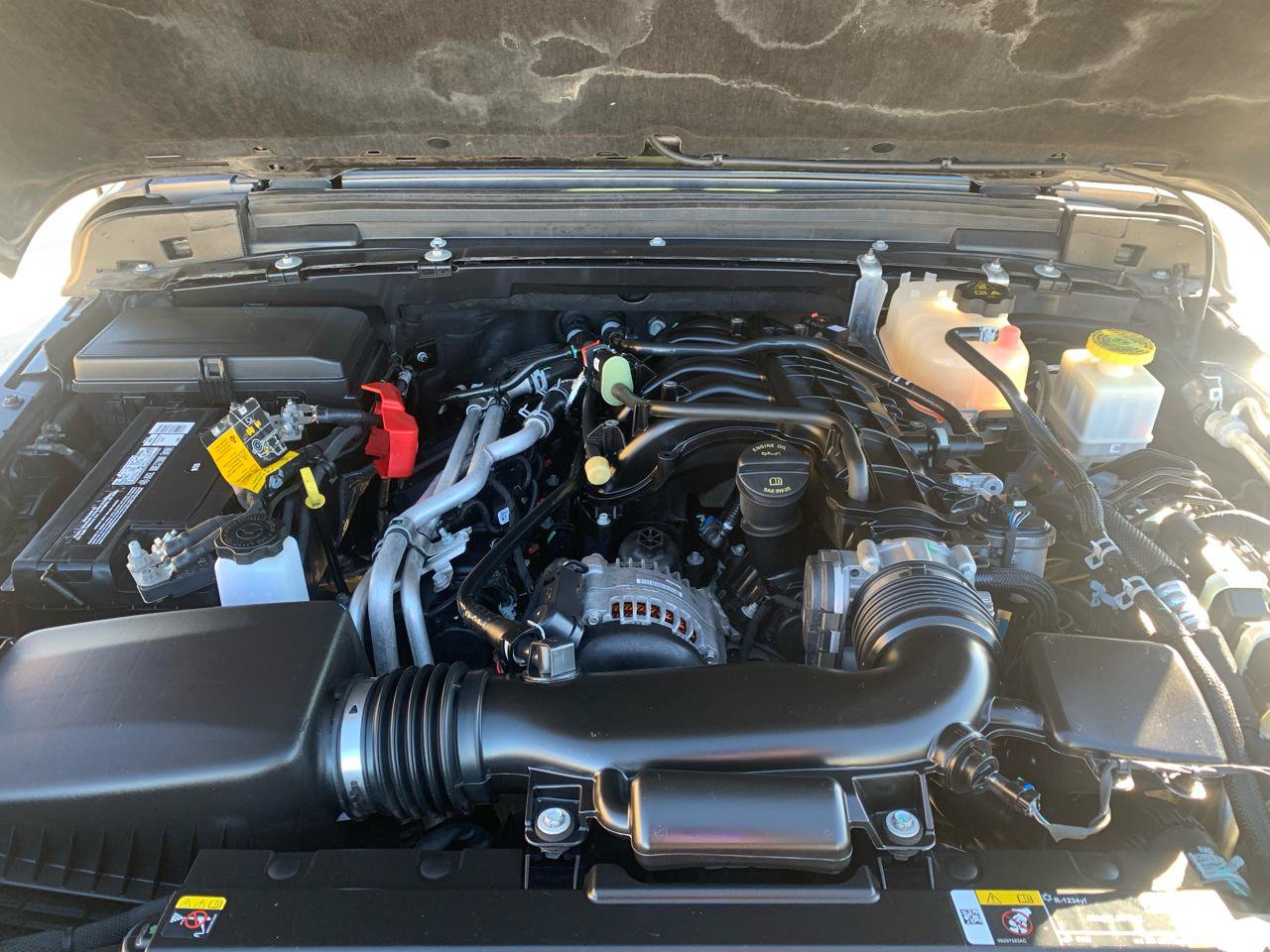 Used 2022 Jeep Gladiator Sport AWD/4WD image 9