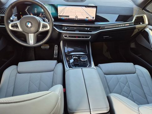 Used 2026 BMW X5 sDrive40i w/ M Sport Package RWD image 17