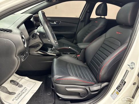 Used 2023 Kia Forte GT image 18