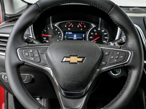 Used 2019 Chevrolet Equinox LT AWD/4WD image 22