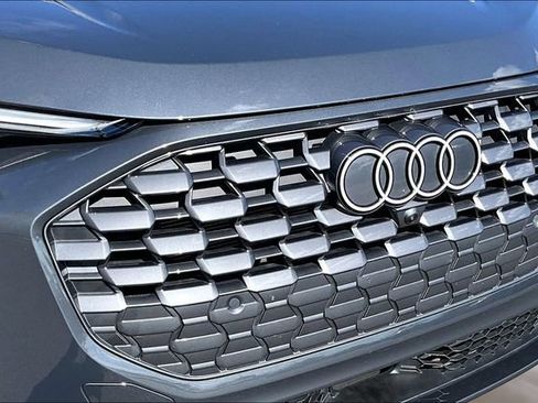 Used 2025 Audi Q5 Premium w/ Premium Plus AWD/4WD image 33