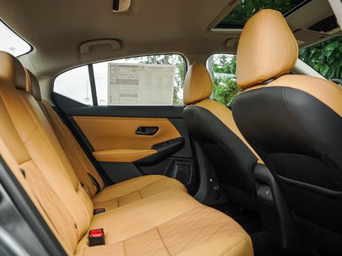 New 2025 Nissan Sentra SV w/ SV Premium Package image 11