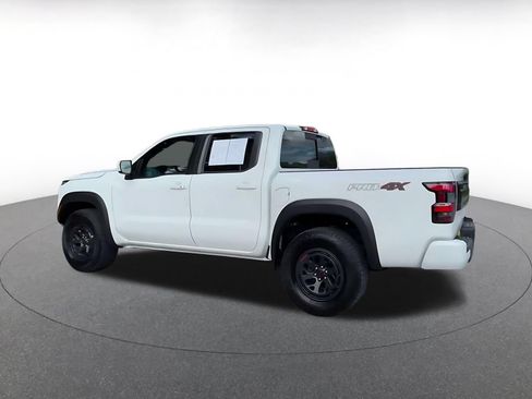 Used 2026 Nissan Frontier PRO-4X AWD/4WD image 9