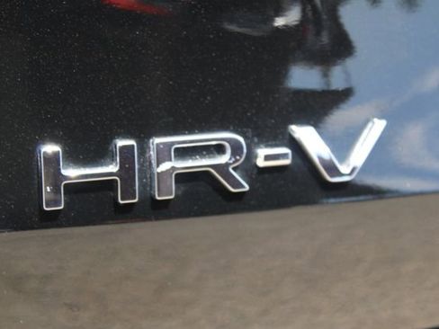 Used 2025 Honda HR-V Sport image 7