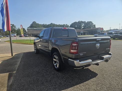 Used 2022 RAM 1500 Limited AWD/4WD image 5