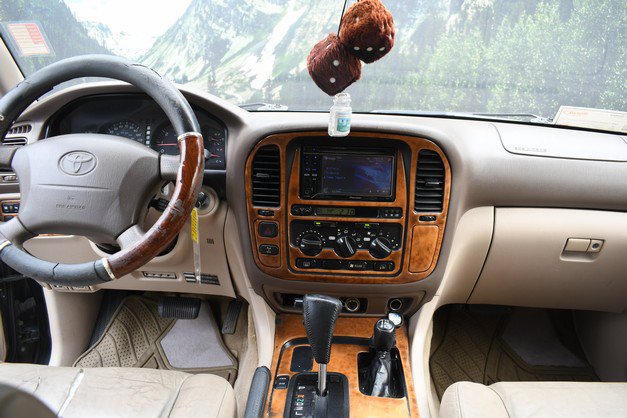 Used 1999 Toyota Land Cruiser AWD/4WD image 18