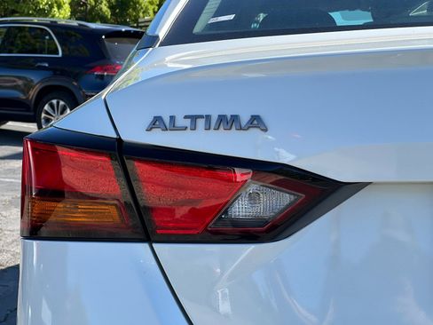 Used 2023 Nissan Altima 2.5 SV w/ SV Premium Package image 26
