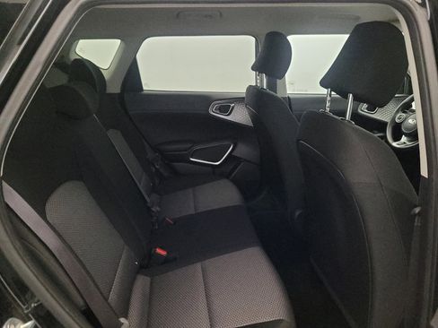 Used 2021 Kia Soul LX FWD image 19