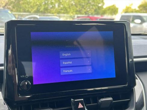 Certified 2025 Toyota Corolla Cross LE image 28