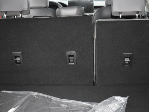 New 2026 Lincoln Corsair Grand Touring image 13