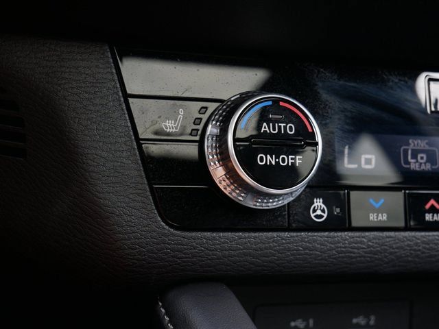 Used 2025 Mitsubishi Outlander SEL Black Edition AWD/4WD image 27