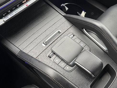 Used 2023 Mercedes-Benz GLE 350 4MATIC w/ AMG Line Exterior image 20