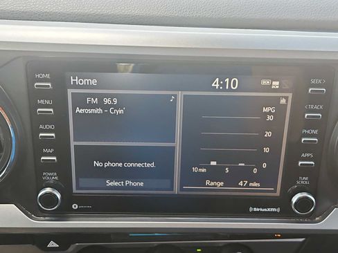 Used 2021 Toyota Tacoma SR5 RWD image 19