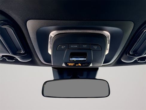 Used 2025 Toyota Corolla SE image 34