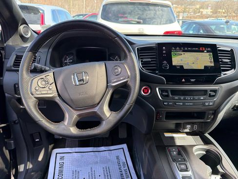 Used 2023 Honda Passport TrailSport image 24