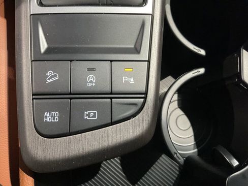 New 2026 Kia Sportage X-Line w/ X-Line Technology Package AWD/4WD image 14