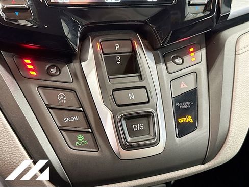 Used 2024 Honda Odyssey EX-L image 18