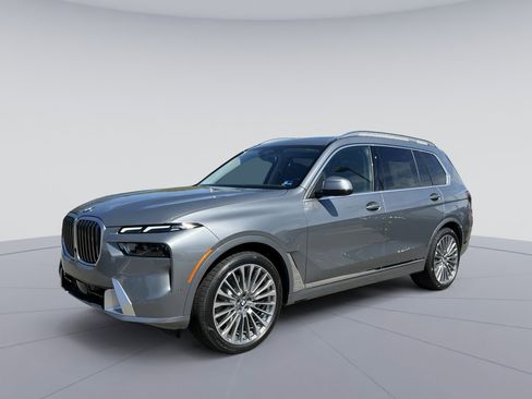 New 2026 BMW X7 xDrive40i AWD/4WD image 1
