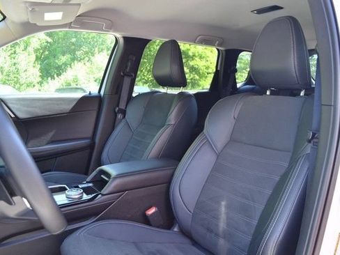 Used 2025 Mitsubishi Outlander SE AWD/4WD image 18
