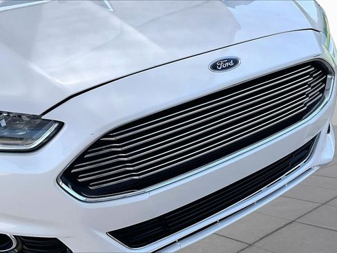 Used 2014 Ford Fusion Titanium FWD image 29