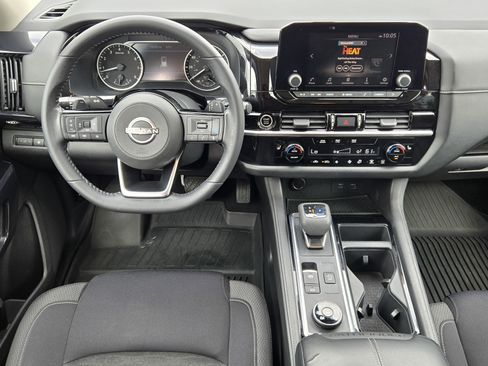 Used 2022 Nissan Pathfinder SV w/ SV Premium Package AWD/4WD image 41
