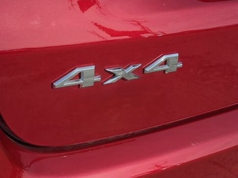 Used 2025 Jeep Compass Sport AWD/4WD image 7