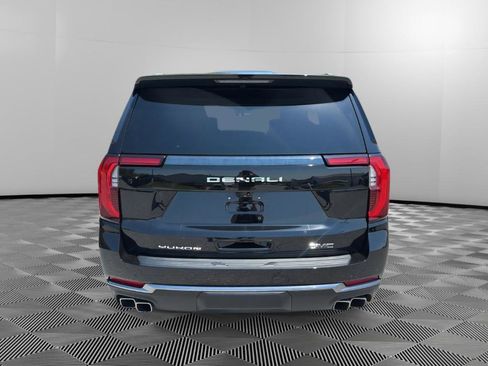 Used 2025 GMC Yukon Denali Ultimate AWD/4WD image 8