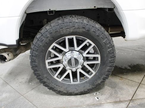 Used 2021 Ford F250 Lariat image 39