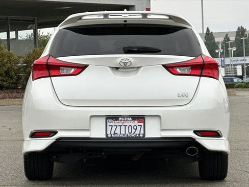 Certified 2017 Toyota Corolla iM w/ Carpet Mat Package image 8