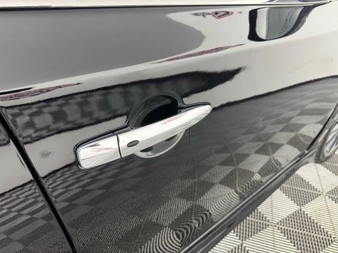 Used 2019 Nissan Sentra SR image 29