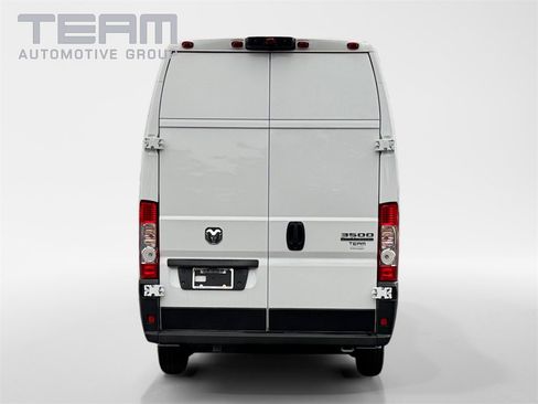 New 2024 RAM ProMaster 3500 w/ Convenience Group image 6