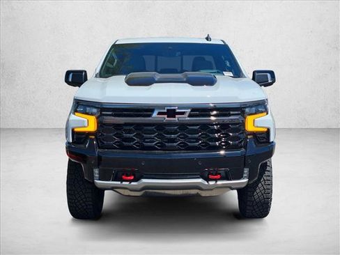 New 2026 Chevrolet Silverado 1500 ZR2 w/ LPO, Dark Essentials Package AWD/4WD image 6