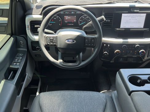 Used 2025 Ford F350 XL w/ XL Driver Assist Package AWD/4WD image 13