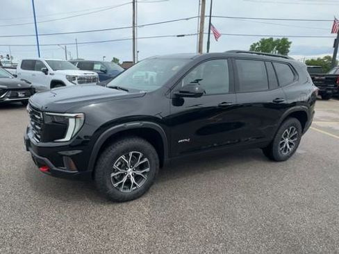 New 2026 GMC Acadia AT4 w/ Luxury Package AWD/4WD image 4
