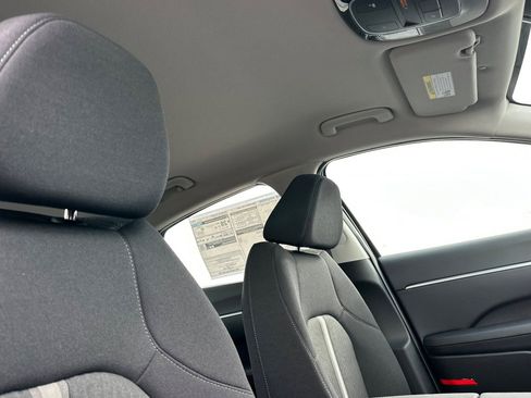 New 2025 Hyundai Sonata SEL image 15