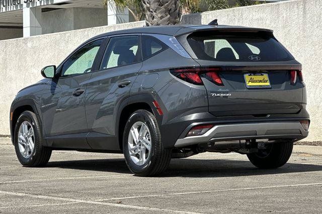 Certified 2026 Hyundai Tucson SE FWD image 6