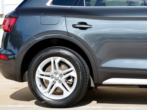 Used 2019 Audi Q5 2.0T Premium w/ Convenience Package AWD/4WD image 28