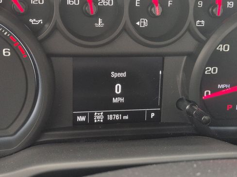 Certified 2024 Chevrolet Silverado 1500 W/T w/ WT Value Package image 12