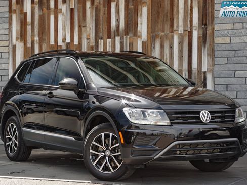 Used 2021 Volkswagen Tiguan SE AWD/4WD image 9