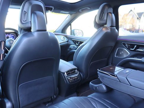 Used 2023 Mercedes-Benz EQS 450+ 4MATIC SUV w/ Pinnacle Trim Package image 13