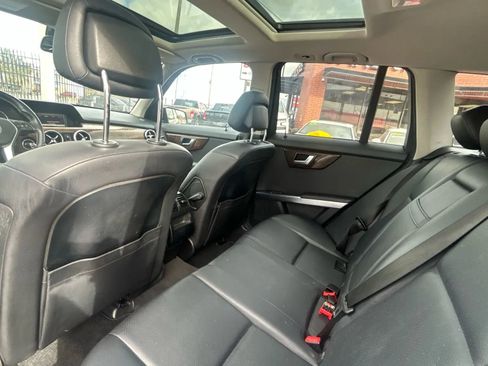 Used 2013 Mercedes-Benz GLK 350 4MATIC image 11