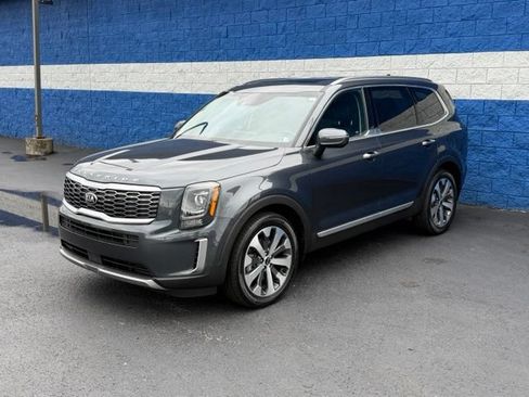 Used 2021 Kia Telluride S AWD/4WD image 3