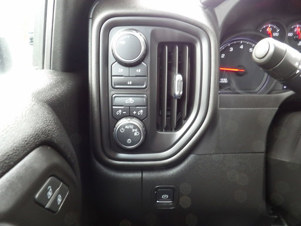 Used 2024 Chevrolet Silverado 3500 W/T w/ WT Convenience Package AWD/4WD image 19