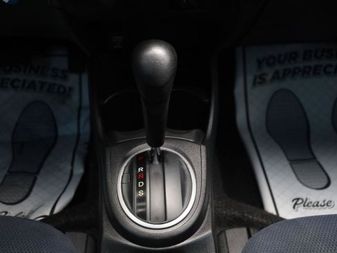 Used 2013 Honda Fit Sport image 39