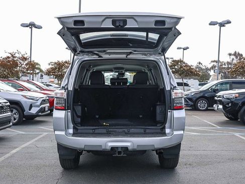 Certified 2021 Toyota 4Runner SR5 Premium AWD/4WD image 24