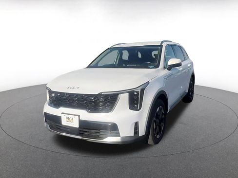 Used 2024 Kia Sorento S FWD image 7