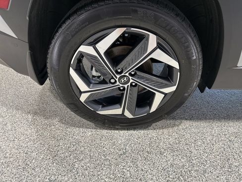 Used 2024 Hyundai Tucson Limited AWD/4WD image 24
