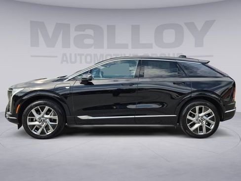 Used 2026 Cadillac Optiq Luxury 1 w/ LPO, Floor Liner Package RWD image 2